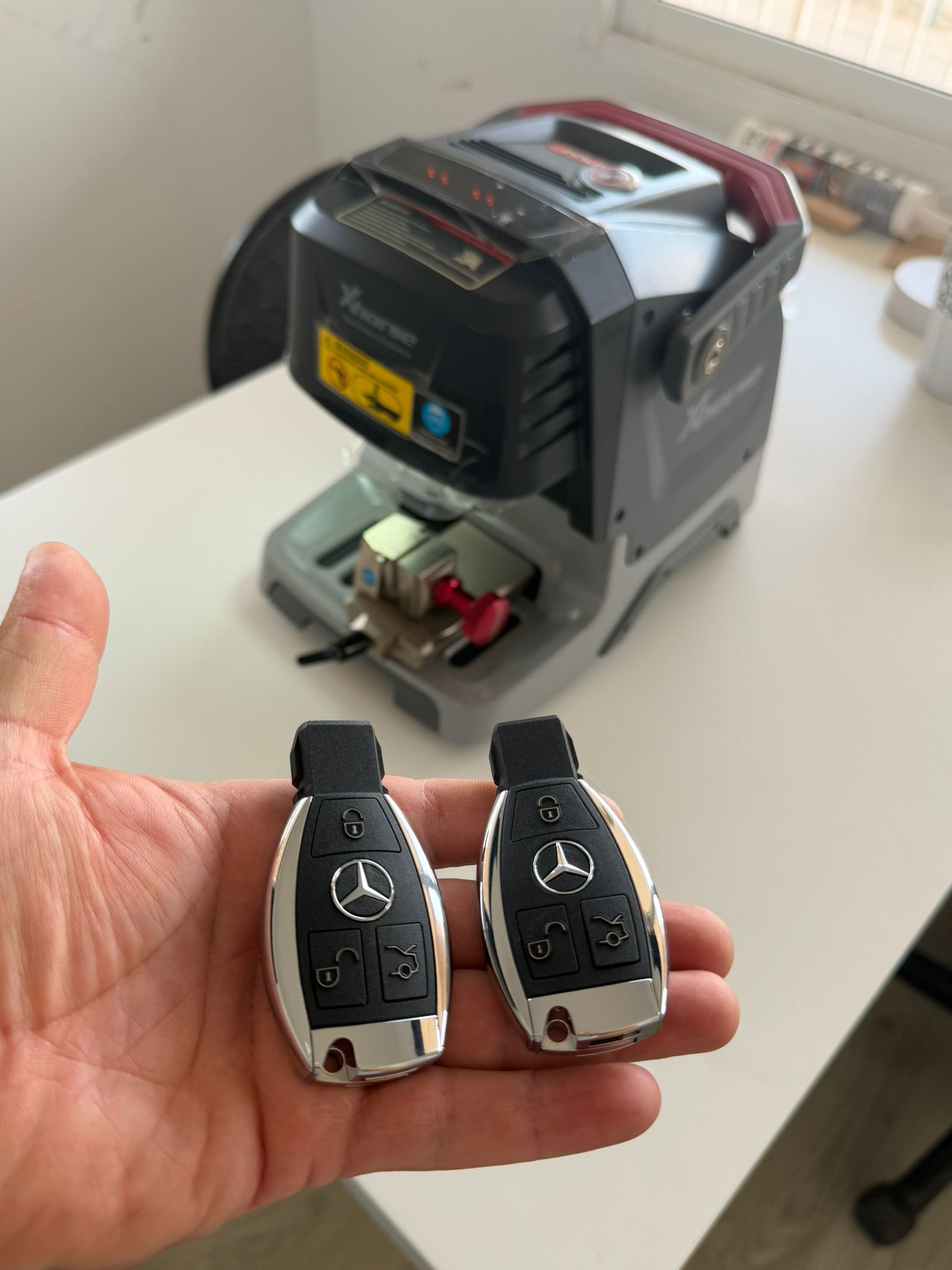 Trabajo de copiado de llave de automoción 2